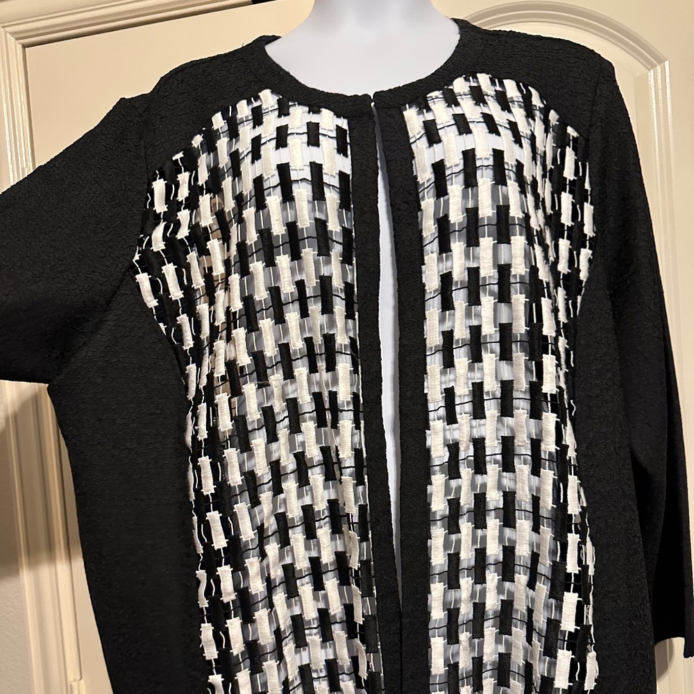Professional black and White jacket sz 26